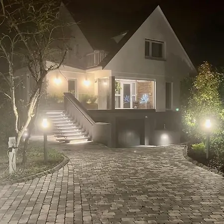 Emeraude Villa *