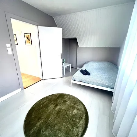 Emeraude Villa *